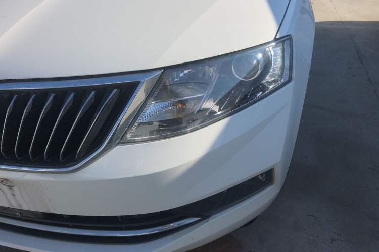 Used Skoda Rapid Spaceback 2018 1.6L Automatic Sport Edition