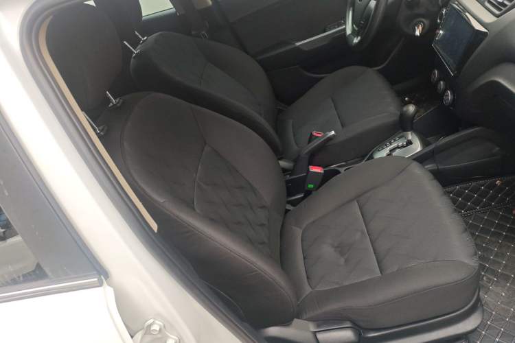 Used Kia K2 2015 Sedan 1.4L Automatic GLS