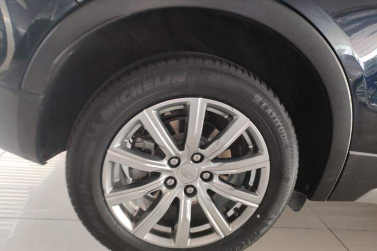 Used Cadillac XT4 2021 28T Two-Wheel Drive Leading Version Exterior 5