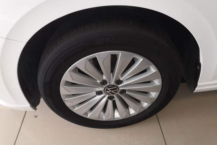 Used Volkswagen Lavida 2021 280TSI DSG Comfort Edition Exterior 4