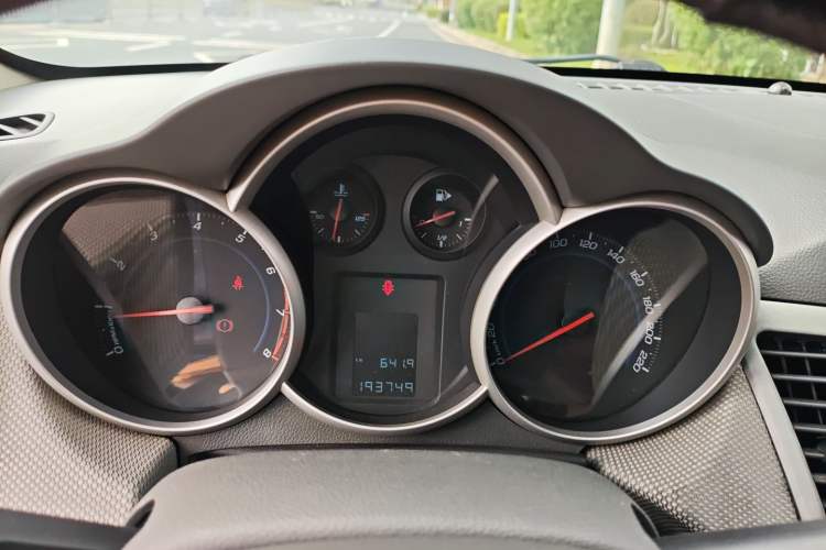 Used Chevrolet Cruze 2012 1.6L SE MT