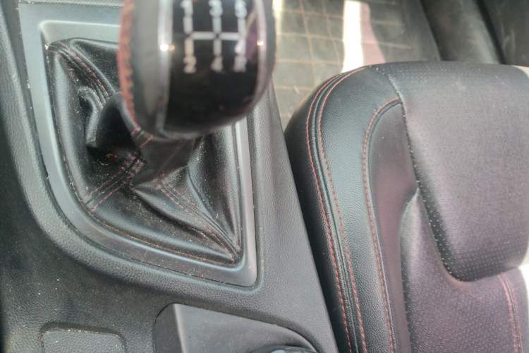 Used Chery Arrizo 5 2016 1.5L Manual LingShang Edition
