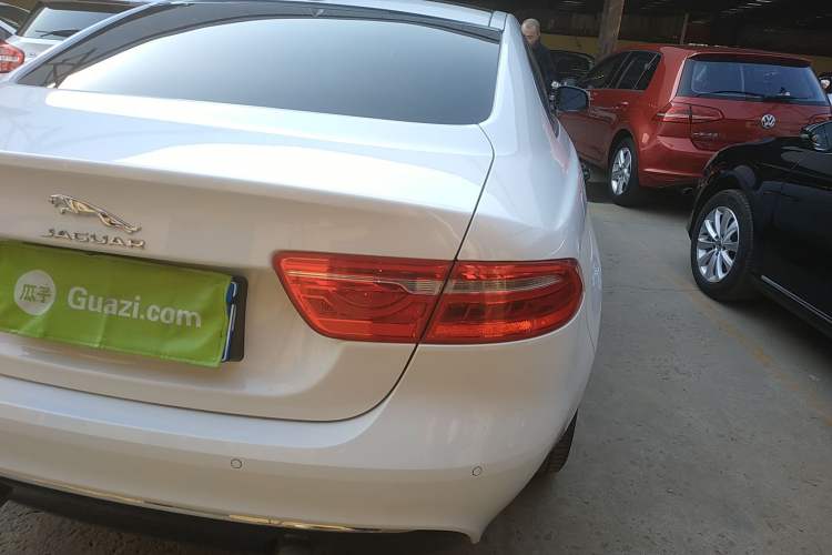 Used Jaguar XEL 2019 2.0T 200 PS Deluxe Edition
