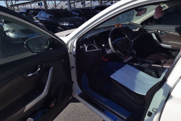 Used Venucia T90 2020 2.0L CVT Smart Connect & Drive Edition