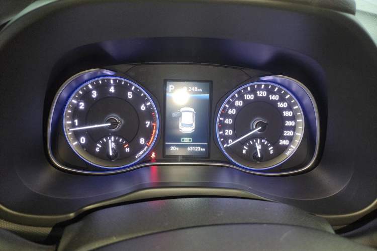 Used Hyundai ENCINO 2018 1.6T Dual-Clutch Zhilian Edition China V Standard Instrument Cluster