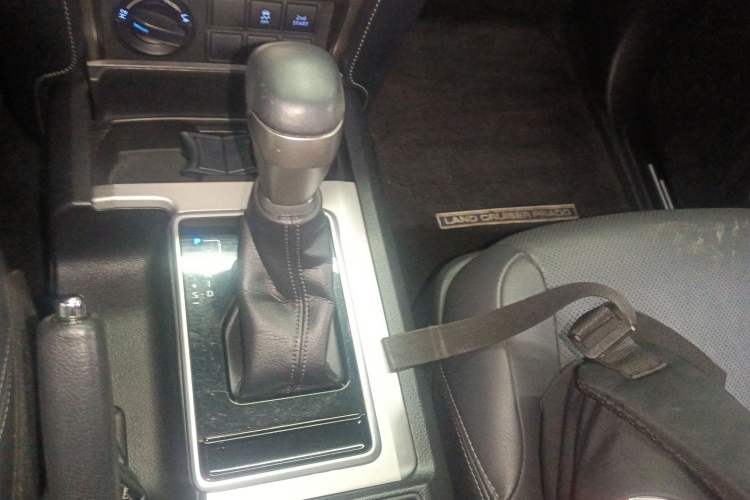 Used Toyota Prado 2018 3.5L Automatic TX-L with Rear-Mounted Spare Tire