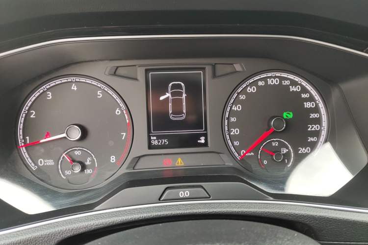 Used Volkswagen T-ROC 2018 280TSI DSG Two-Wheel-Drive Comfort Version China V Standard Instrument Cluster