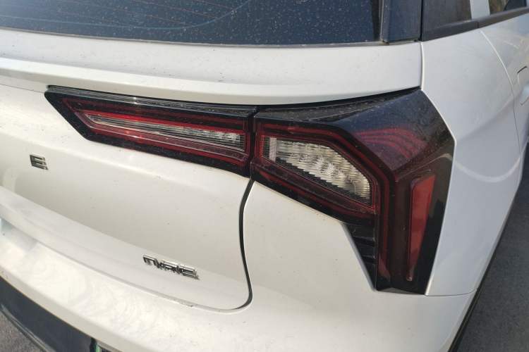 Used Geometry E Firefly 2024 301km Starlight