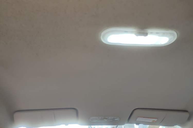 Used Nissan Sunny 2015 1.5XE Manual Comfort Edition Headliner