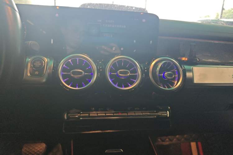 Used Mercedes-Benz GLB 2021 GLB 200 Dynamic Edition