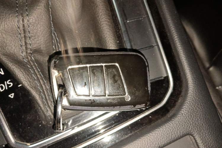 Used Volkswagen Magotan 2020 330TSI DSG Leading Model
