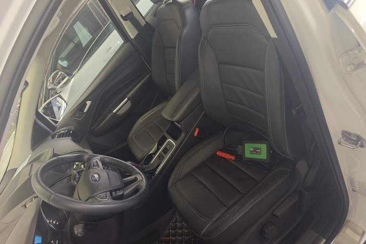 Used Ford Kuga 2017 EcoBoost 180 Two-Wheel-Drive Platinum Edition