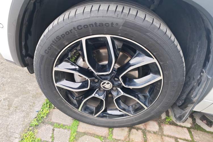 Used Skoda Kodiaq GT 2019 TSI330 Two-Wheel-Drive Luxury Edition China VI Standard Left Front Wheel Hub