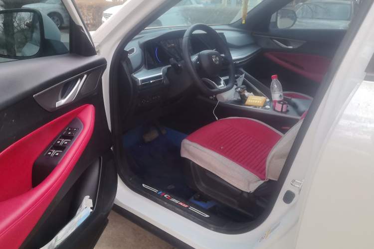 Used CHANGAN CS35PLUS 2022 Blue Whale NE 1.4T DCT Prestige Model