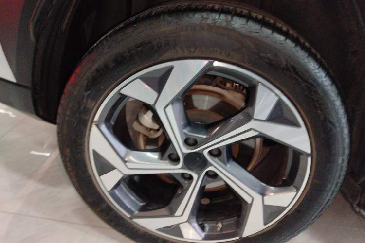 Used Geely Auto FX11 2023 1.5TD DCT Prestige Edition