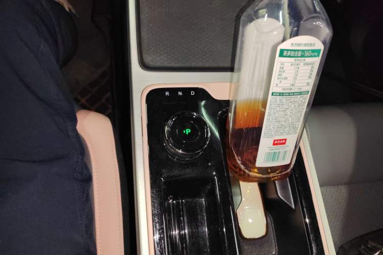 Used AION Y 2022 70 Tech Edition Lithium Iron Phosphate