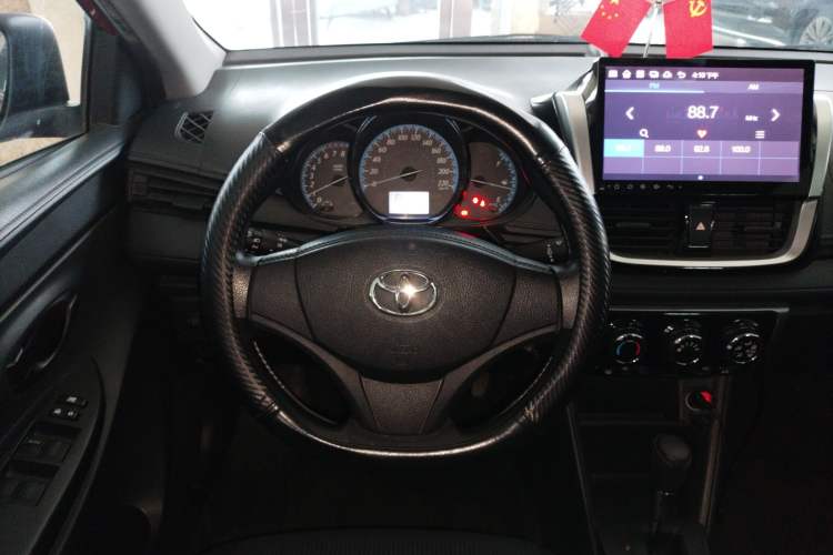 Used Toyota YARiS L Zhi Xiang 2017 1.5E CVT Dynamic Edition