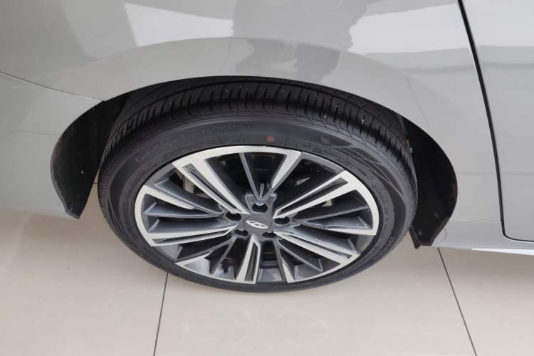 Used Chery Arrizo 8 2023 1.6T DCT Ya
