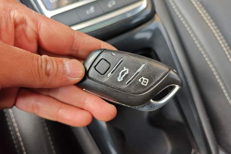 Used Roewe RX3 2018 1.6L CVT Internet Smart Edition
