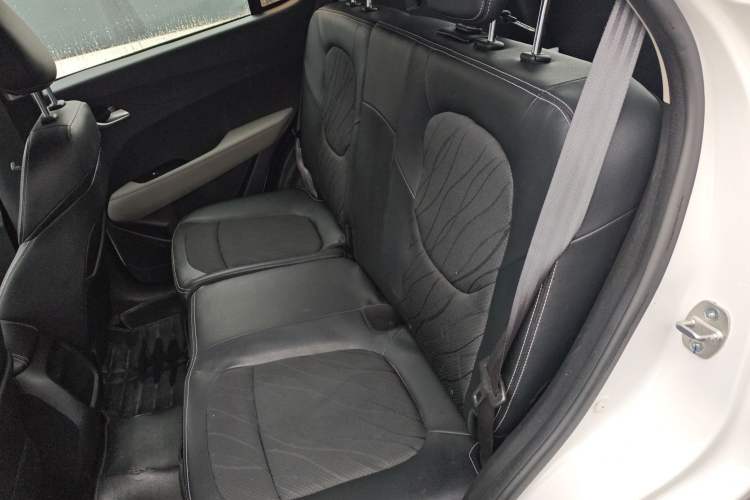 Used Baojun 510 2017 1.5L Manual Fashion Model
