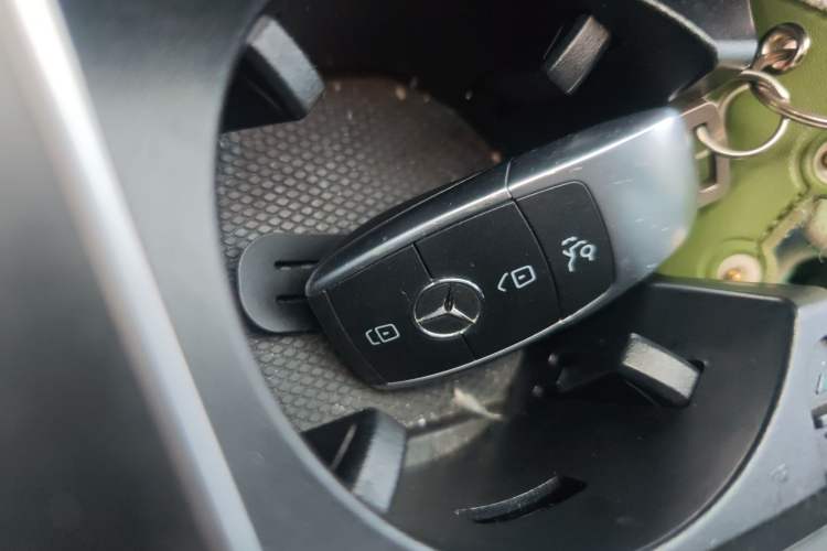 Used Mercedes-Benz C-Class 2020 Restyled C 200 L Fashion Edition Sport Version
