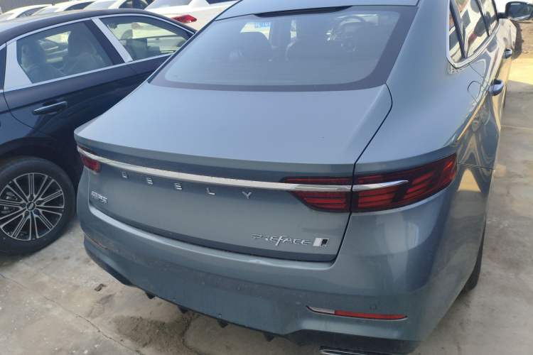 Used Geely Auto Preface 2026 Model Oriental Yao 1.5TD Fuyao Edition Rear