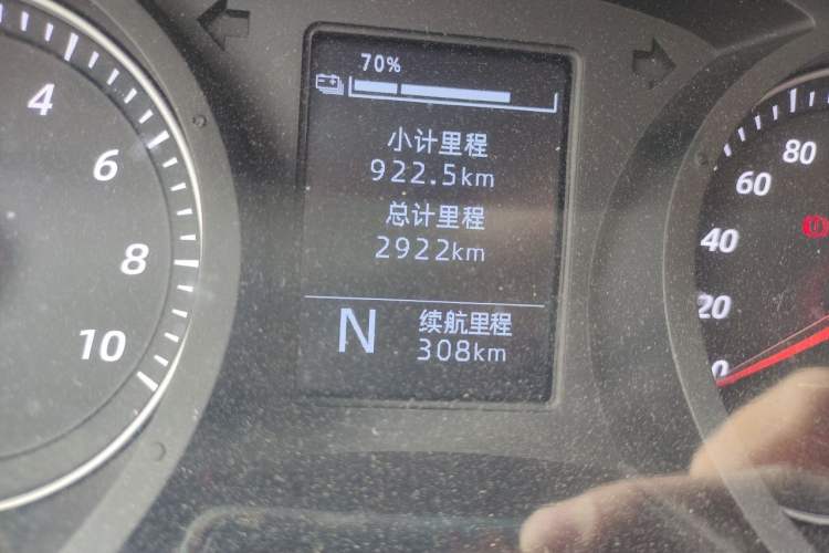 Used Wuling Yangguang 2026 Model, 440km Bus Comfort Edition, 6 Seats
