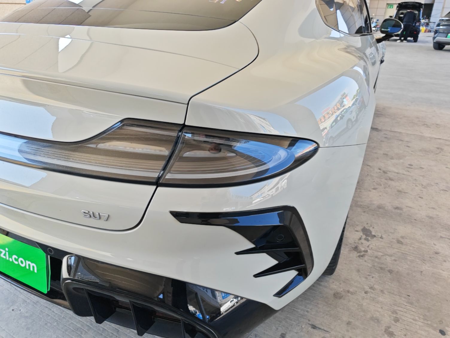 Xiaomi Auto SU7 2024 Rear-Drive Long-Range Intelligent Driving Version — снимка 9