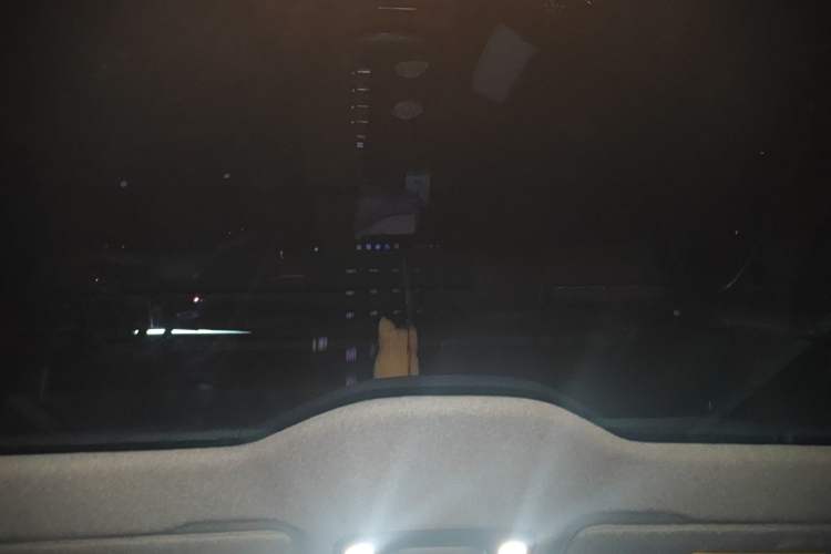 Used Xiaomi Auto SU7 2024 Rear-Drive Ultra-Long Range Advanced Pro-Level Intelligent Driving Version Headliner