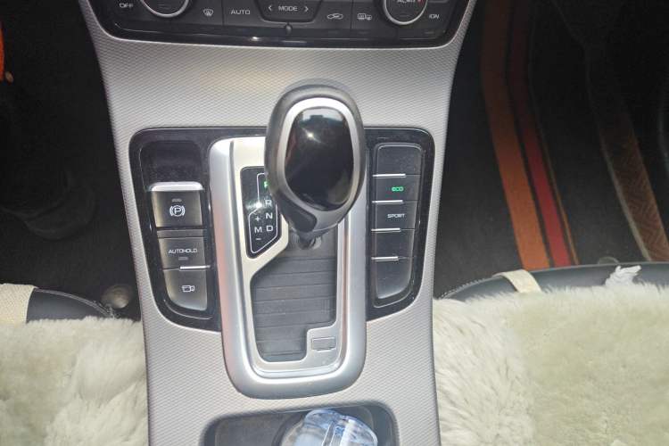 Used Geely Auto Emgrand GL 2018 1.8L DCT Elite Smart Connectivity Version
