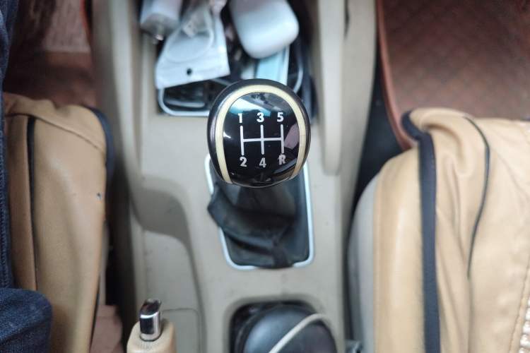 Used Wuling Hongguang 2015 1.5L S1 Standard China V-Emission Standards