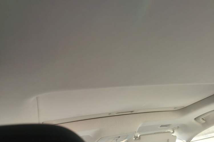 Used Roewe Ei5 2018 Internet Flagship Edition
