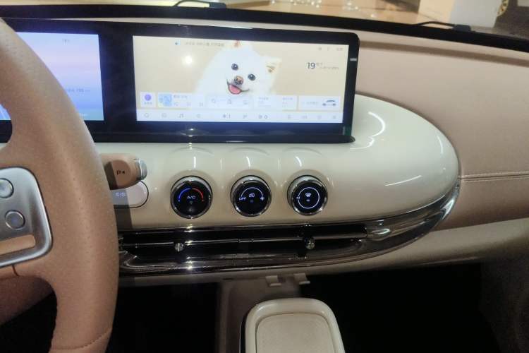 Used Wuling Bingo 2025 410 km Lingxi Deluxe Edition Audio And AC Panel