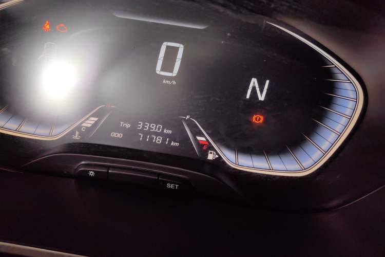 Used Baojun 360 2018 1.5L Automatic Elite Version National V Odometer Close Up