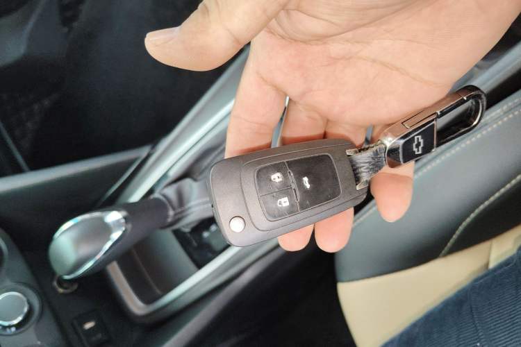 Used Chevrolet Monza 2022 320 Automatic Enjoyment Sunroof Version
