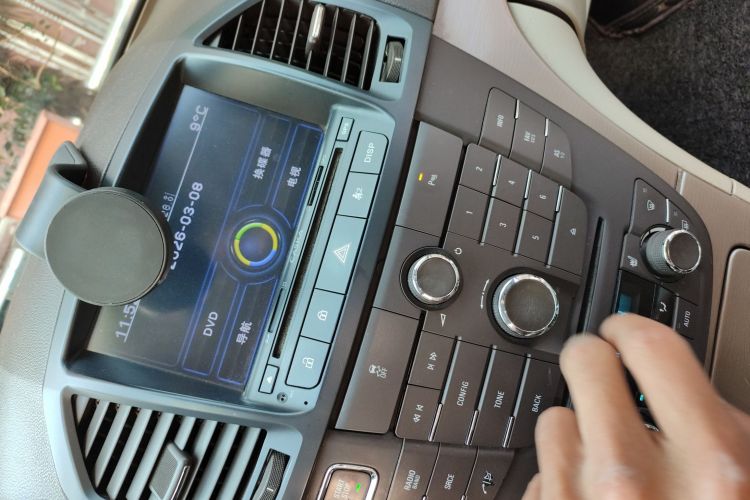 Used Buick Regal 2012 2.0L Luxury Edition
