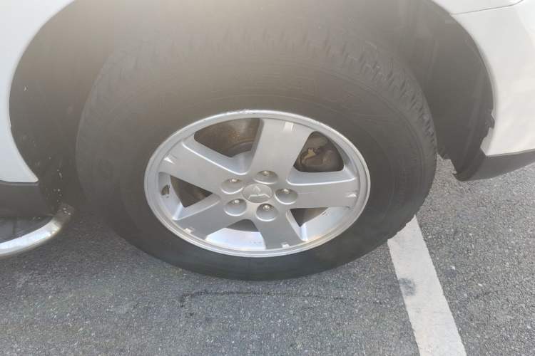 Used Mitsubishi Outlander 2012 Kicks 2.0 Sport Navigation Edition