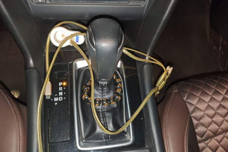 Used Mazda 3 Axela 2017 Sedan 1.5L Automatic Luxury Model Emission Standard China V
