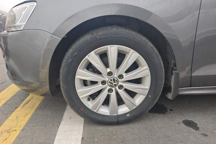 Used Volkswagen Sagitar 2014 Revised Version 1.4TSI Automatic Luxury Edition