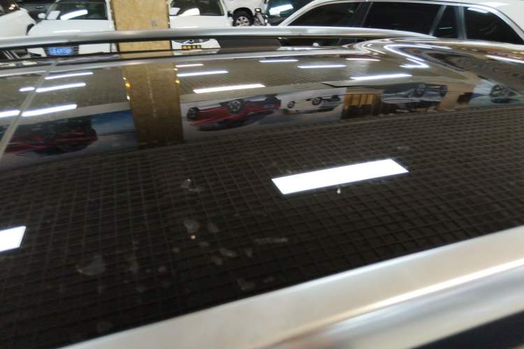 Used Mercedes-Benz GLC 2024 Facelifted GLC 260 L 4MATIC Luxury Version 5 Seats