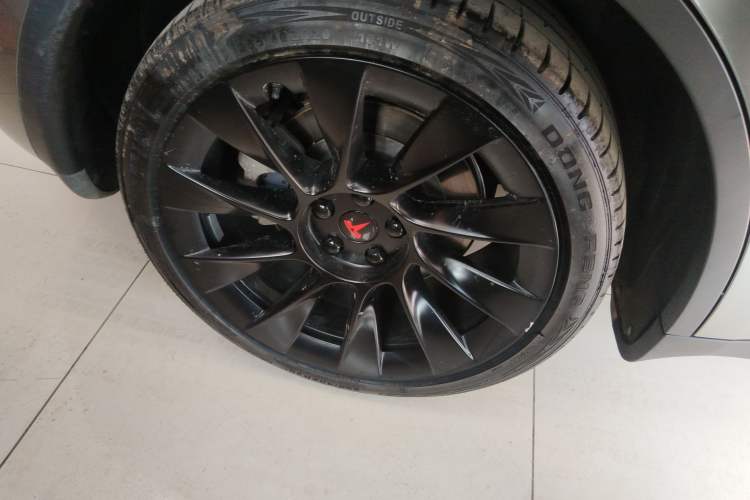 Used Tesla Model Y 2021 Revised Version 2 Long-Range All-Wheel-Drive Edition
