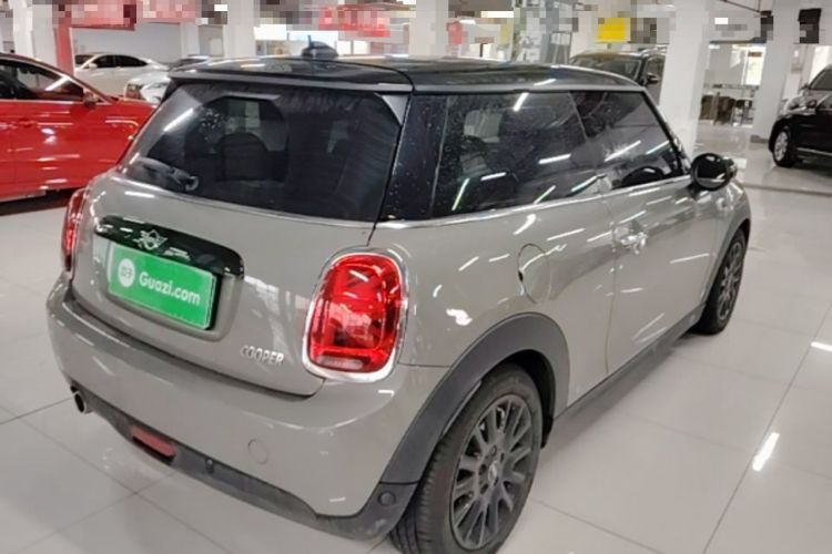 Used MINI 2019 1.5T COOPER Classic Edition

