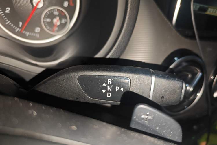 Used Mercedes-Benz B-Class 2016 B 180 Gear Lever