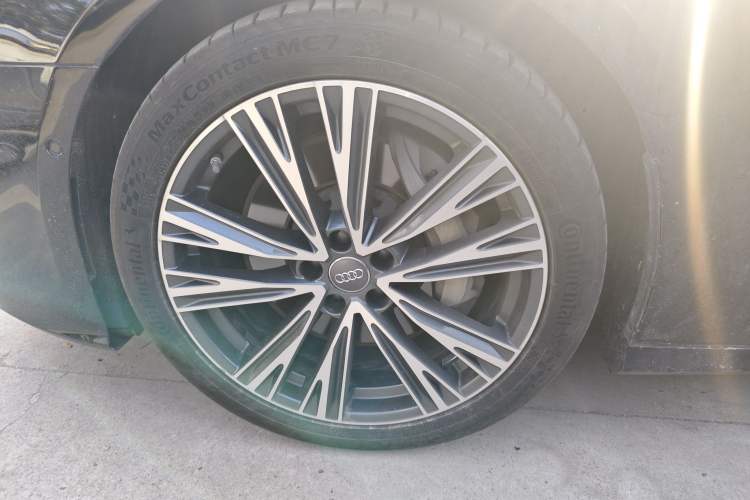 Used Audi A6L 2021 55 TFSI quattro Flagship Dynamic Model Left Front Wheel Hub