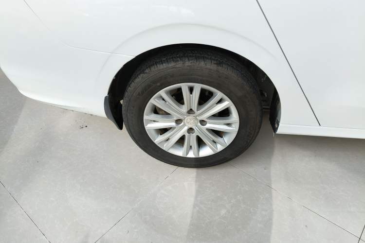 Used Peugeot 301 2016 1.6L Manual Comfort Edition