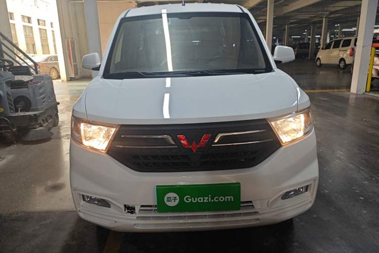 Used Wuling Hongguang V 2021 1.5L Refreshed Enjoyment Edition LAR
