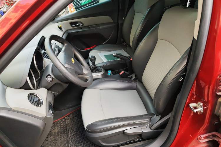 Used Chevrolet Cruze 2012 1.6L SL MT