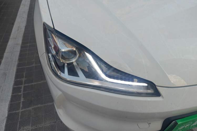 Used NETA V 2021 Long-Range Entertainment Edition Upgrade Model
