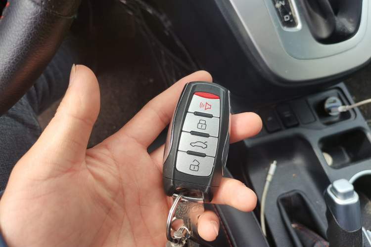 Used Haval M6 2019 1.5T DCT Two-Wheel Drive Elite Version China V Standard