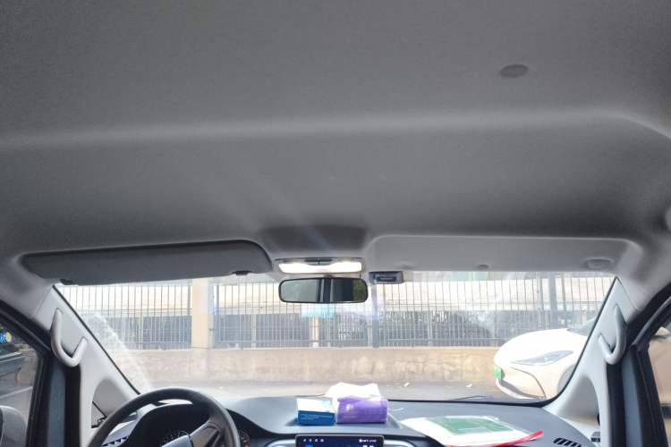 Used JAC Refine M3 2023 PLUS 1.5T 7/8-seat Comfort Edition Headliner